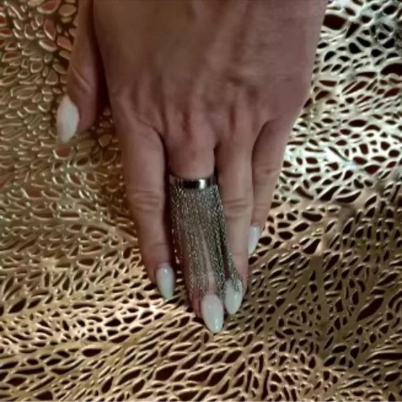 Anthropologie Metallic Chain Tassel Stainless Steel Waterproof Ring - Picture 13 of 15